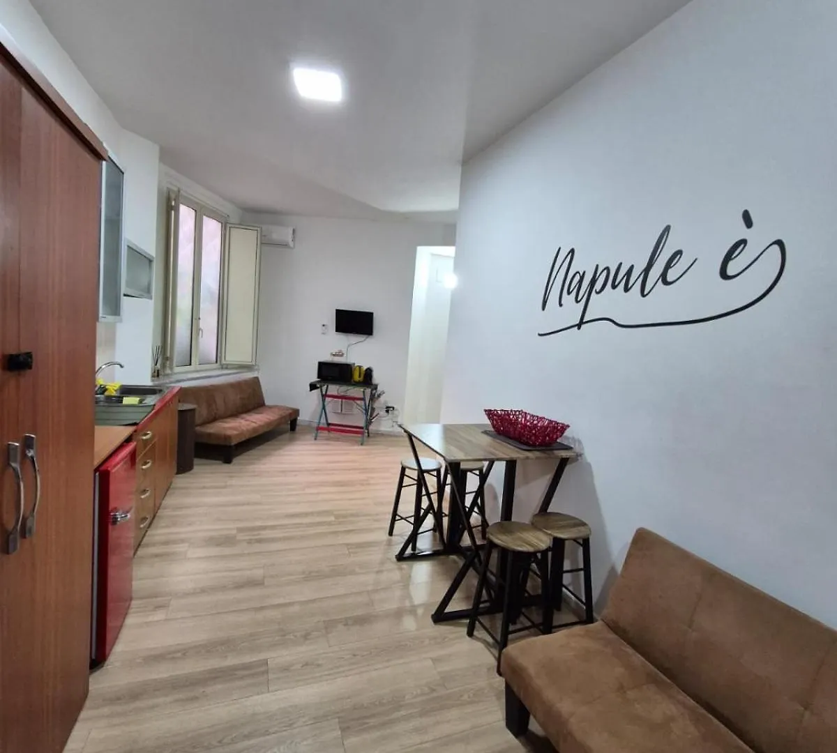 A Casa Di Ilaria Apartment Naples Italy